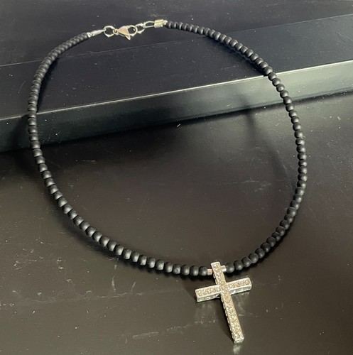 Collana con croce - di, pietre
