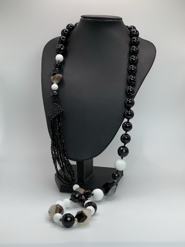 Collana pietre dure lunga - dure,