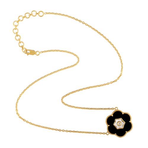Collana con ciondolo fiore