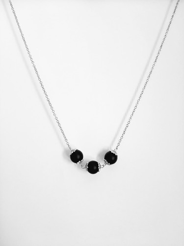 Collana con pendenti su - pendenti,