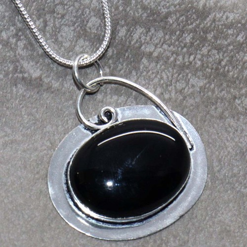 Collana gioielli onice nera